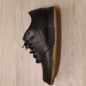 Brand New Women's Black Nike Dunk Sneakers